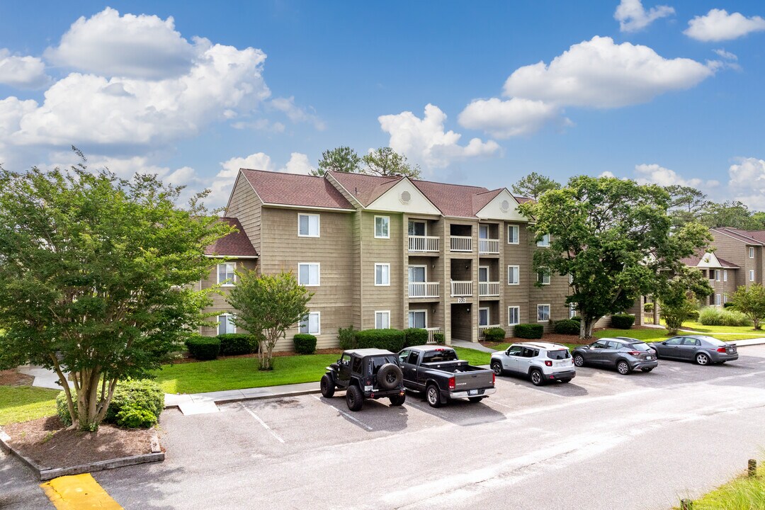 Myrtle Greens Condominiums in Conway, SC - Foto de edificio