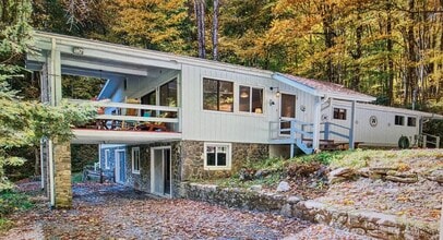 65 Ocala Rd in Maggie Valley, NC - Building Photo - Building Photo