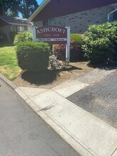 Ash Street Duplexes in Vancouver, WA - Building Photo - Building Photo