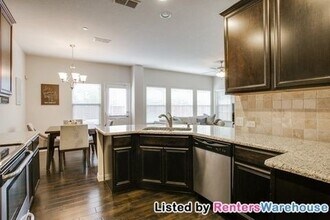 6529 Rutherford Rd in Plano, TX - Building Photo - Building Photo