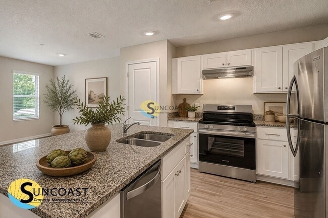 1516 Yelford Cir