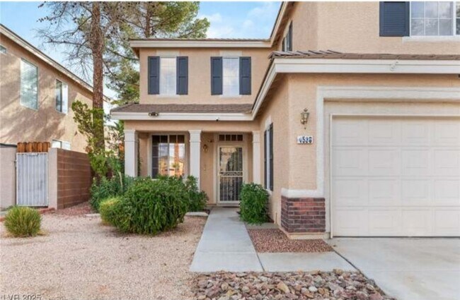 4536 Grandspur St in Las Vegas, NV - Foto de edificio - Building Photo