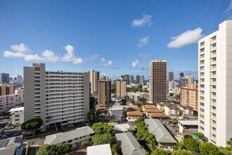 927 Prospect St in Honolulu, HI - Building Photo - Building Photo