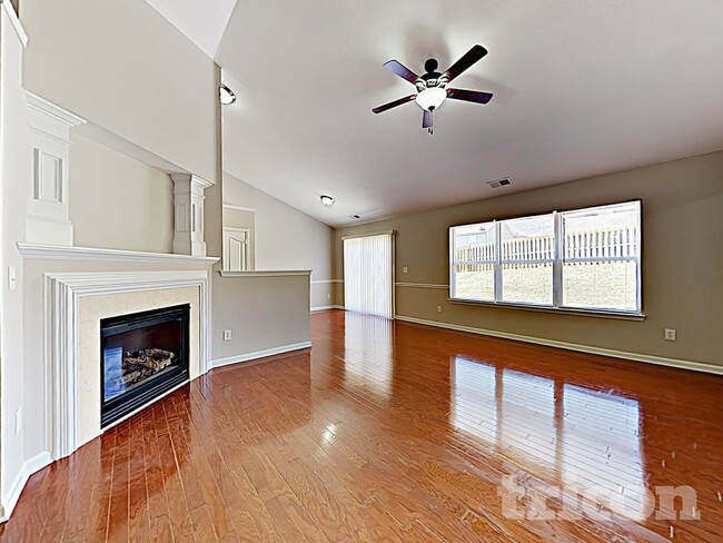 3805 Pimilico Trace Ln in Charlotte, NC - Building Photo - Building Photo