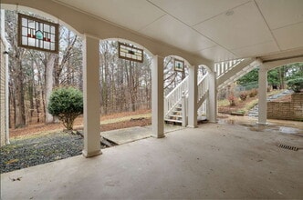 1502 Homestead Rd in Chapel Hill, NC - Building Photo - Building Photo