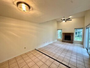 413 NW 48th Blvd in Gainesville, FL - Building Photo - Building Photo
