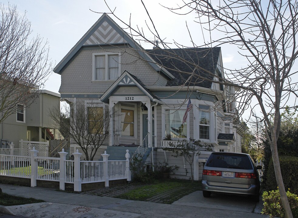 1212 Carrison St in Berkeley, CA - Building Photo