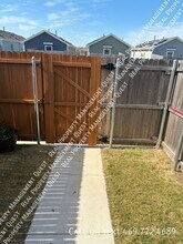 474 Reverie Wy in Ferris, TX - Building Photo - Building Photo