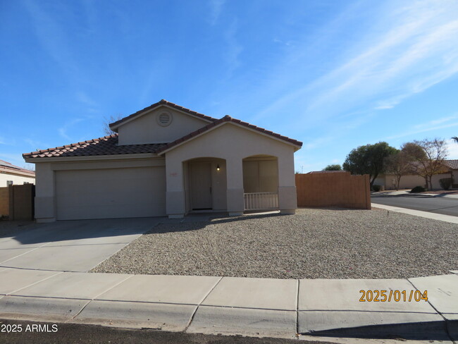 14535 N 157th Cir in Surprise, AZ - Building Photo - Building Photo