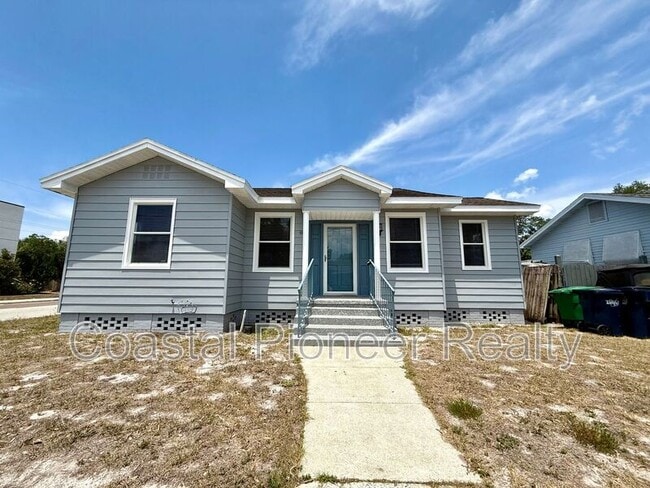 property at 2323 W North B St