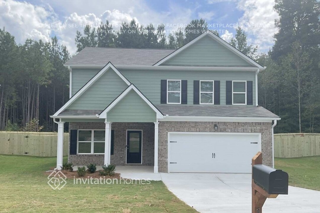 128 Glendale Blvd in Temple, GA - Building Photo