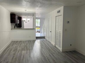 1901 NW S River Dr in Miami, FL - Building Photo - Building Photo