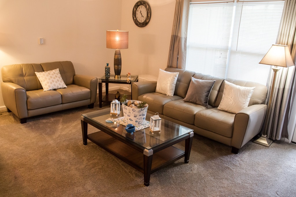 THE PINES PINES PINEWOOD ESTATE Apartments Lindenwold, NJ