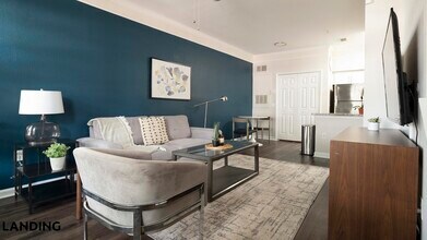 2801 Biltmore Park Dr, Unit 14-107 in Orlando, FL - Building Photo - Building Photo