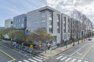 Glashaus in Emeryville, CA - Building Photo - Primary Photo