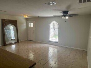 905 Avenue K in South Houston, TX - Building Photo - Building Photo