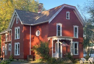 41 Chapel St in Windsor, NY - Building Photo