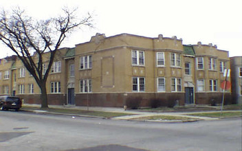 4854-4856 W Deming Pl in Chicago, IL - Building Photo - Building Photo