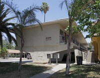 Su Casa Apartments in Riverside, CA - Building Photo - Building Photo