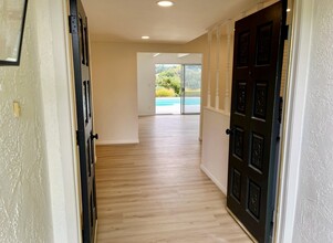 915 Ranch View Ln in Solvang, CA - Building Photo - Building Photo