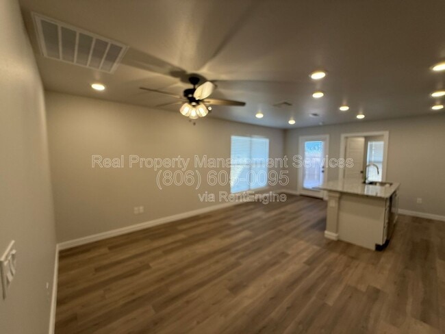 8328 24th St in Lubbock, TX - Building Photo - Building Photo