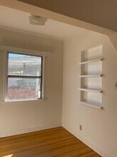 230 4th Ave in Venice, CA - Foto de edificio - Building Photo