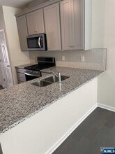 69 Arnold Dr in Wood Ridge, NJ - Building Photo - Building Photo