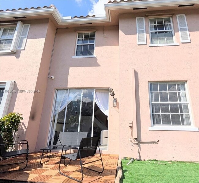 3930 NW 91st Terrace