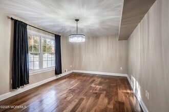 100 Wicklow Ct in Toms River, NJ - Building Photo - Building Photo