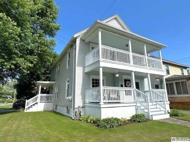 property at 18 Parkway St