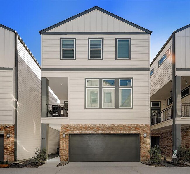 800 W Donovan St in Houston, TX - Building Photo - Building Photo