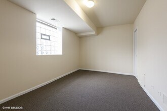 3578 W Lyndale St in Chicago, IL - Building Photo - Building Photo