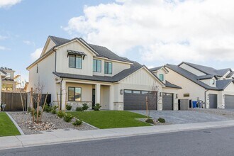 2998 E Alderann St in Saint George, UT - Building Photo - Building Photo