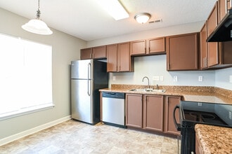 11833 Aubreywood Dr in Charlotte, NC - Building Photo - Building Photo