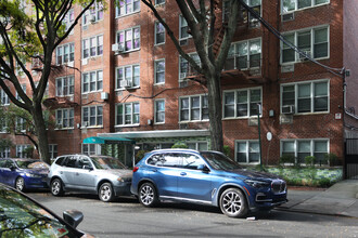 The Clifford House in Brooklyn, NY - Building Photo - Building Photo