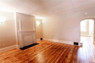 619 E 17th Ave in Munhall, PA - Building Photo - Building Photo