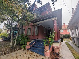 5107 Dryades St in New Orleans, LA - Building Photo