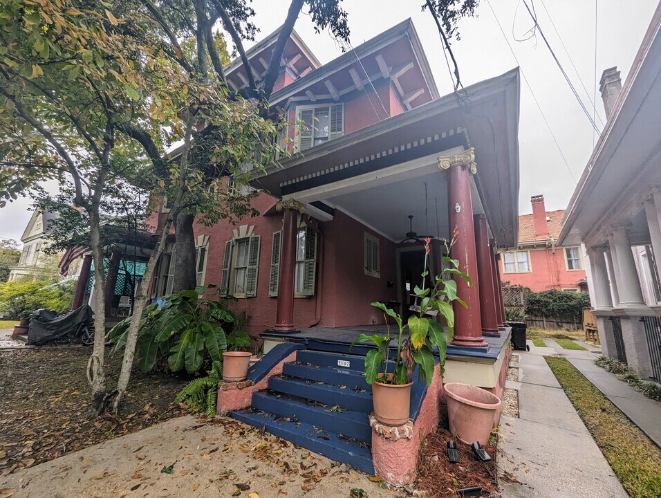 5107 Dryades St in New Orleans, LA - Building Photo