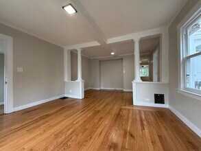 111 Fort Hale Rd in New Haven, CT - Building Photo - Building Photo