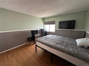 15980 Filbert St in Los Angeles, CA - Building Photo - Building Photo
