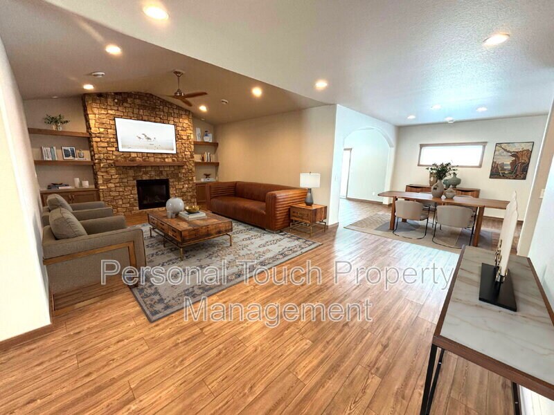 1608 6th Ave NE in Dilworth, MN - Building Photo