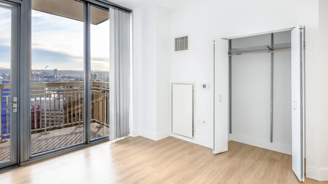 105 Chauncy St, Unit 8 in Boston, MA - Foto de edificio - Building Photo
