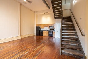 Whiskey Row Lofts in Louisville, KY - Building Photo