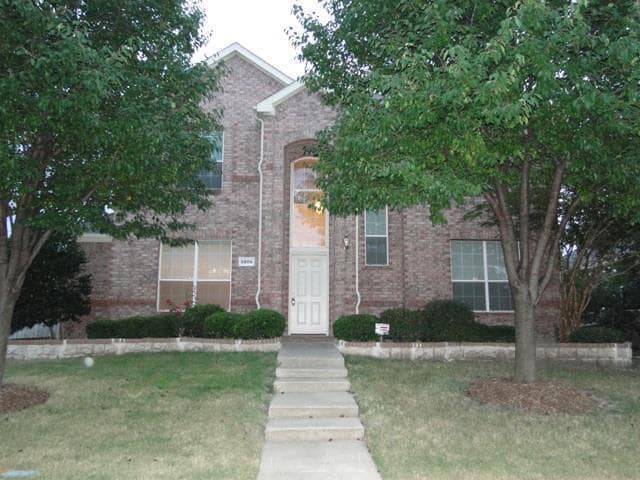 property at 5809 Deer Run Dr