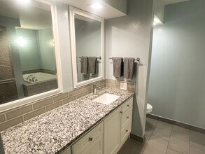 7255 E Quincy Ave in Denver, CO - Building Photo - Building Photo