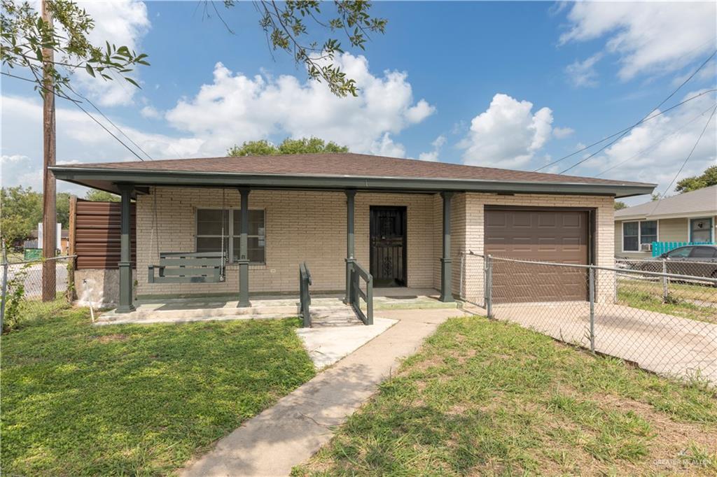 101 N Fir St in Pharr, TX - Building Photo