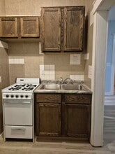 603 N Lee St, Unit 4 in Bloomington, IL - Building Photo - Building Photo