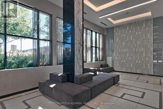 99 Eagle Rock Way in Vaughan, ON - Building Photo - Building Photo