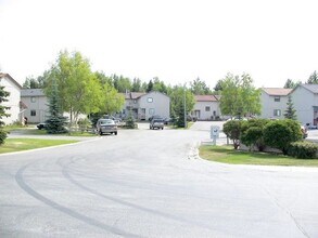 1920 Marthas Vineyard Cir in Anchorage, AK - Building Photo - Building Photo