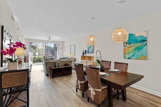 1625 Windy Pines Dr in Naples, FL - Building Photo - Building Photo